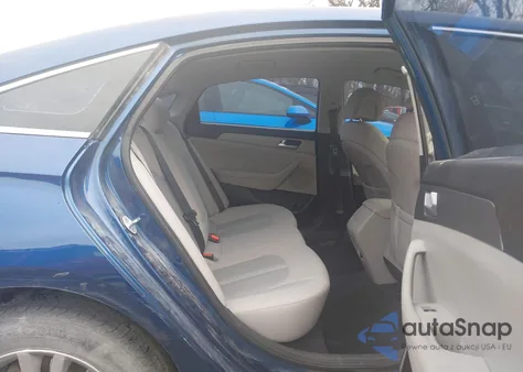 2017 Hyundai Sonata Se z USA, uszkodzony, nr VIN 5NPE24AF7HH450883